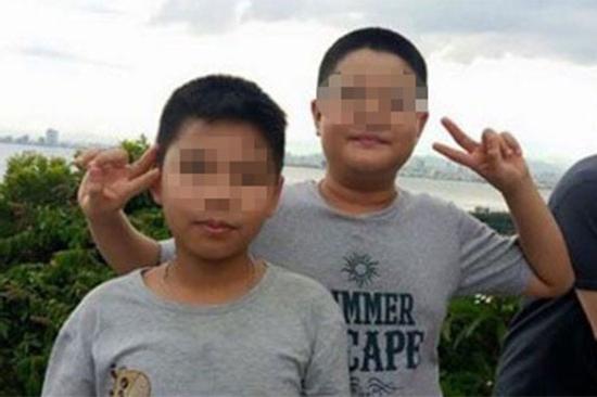 Cả nhà tá hỏa đi tìm con mất tích, hóa ra con ngồi trong quán điện tử chơi game