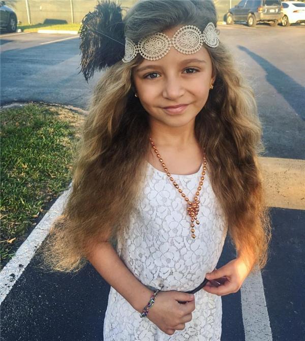 Kỳ lạ bé gái có trái tim như muốn nhảy khỏi lồng ngực mỗi khi cười-5