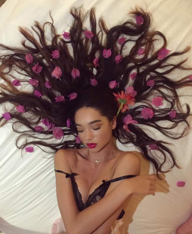 Vẻ đẹp của bông hồng lai gốc Việt gây sốt tại Hoa hậu Hoàn vũ Canada 2017-10