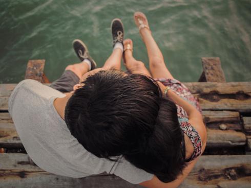 Xây tổ ấm với người bạn cùng bàn, giá mà chúng ta cũng có thể...