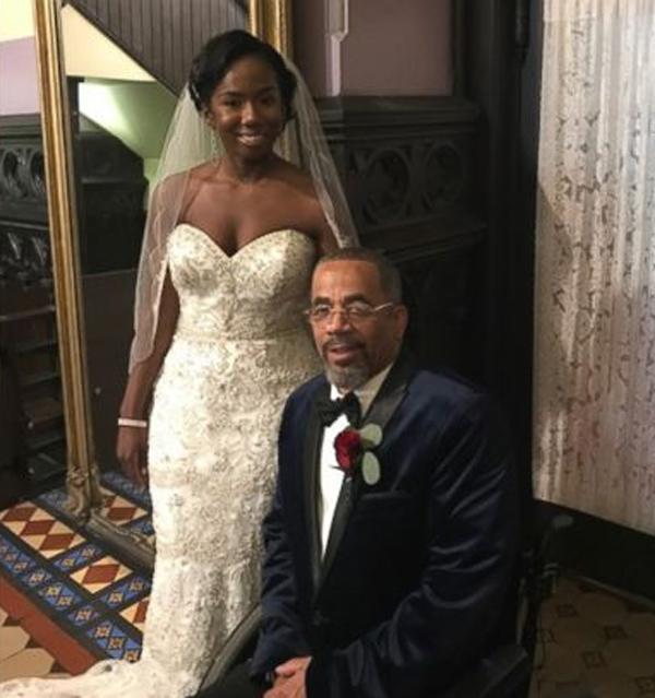 Xúc động cảnh người cha bị liệt 10 năm vẫn khiêu vũ cùng con gái trong ngày cưới-3