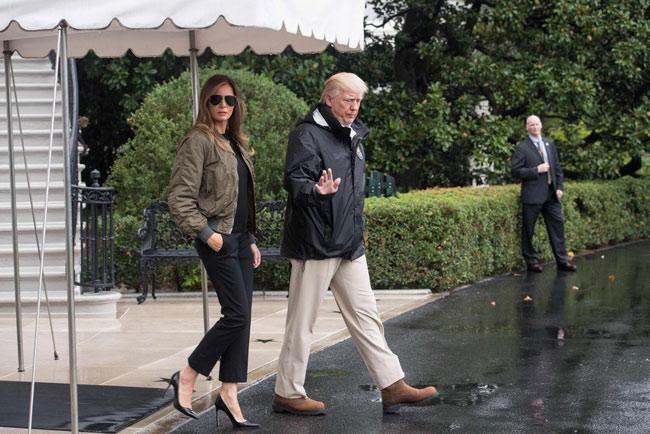 6 bộ cánh đẹp không thể chê của Melania Trump nhưng vẫn bị dân Mỹ chỉ trích tơi bời-5