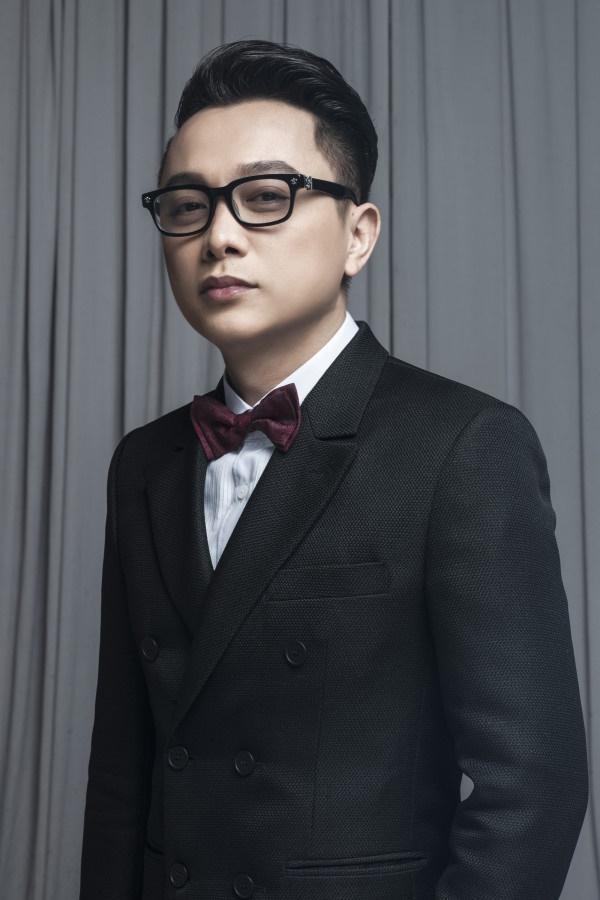 Chọn trang phục của NTK Công Trí trong liveshow, Katy Perry gây shock làng thời trang Việt-13