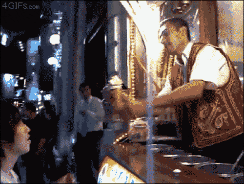 Gã bán kem khốn nạn khiến khách hàng phát điên-1