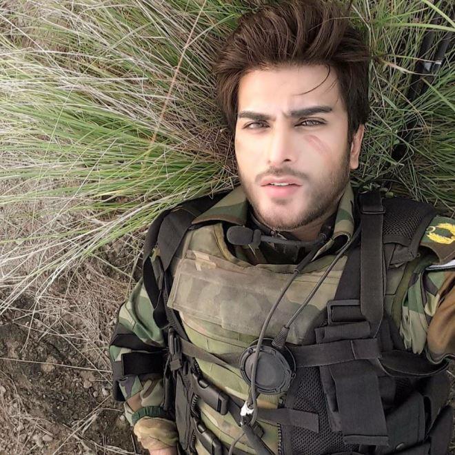 Ngắm chàng đại úy đẹp hút hồn trong Hậu duệ mặt trời phiên bản Pakistan-7