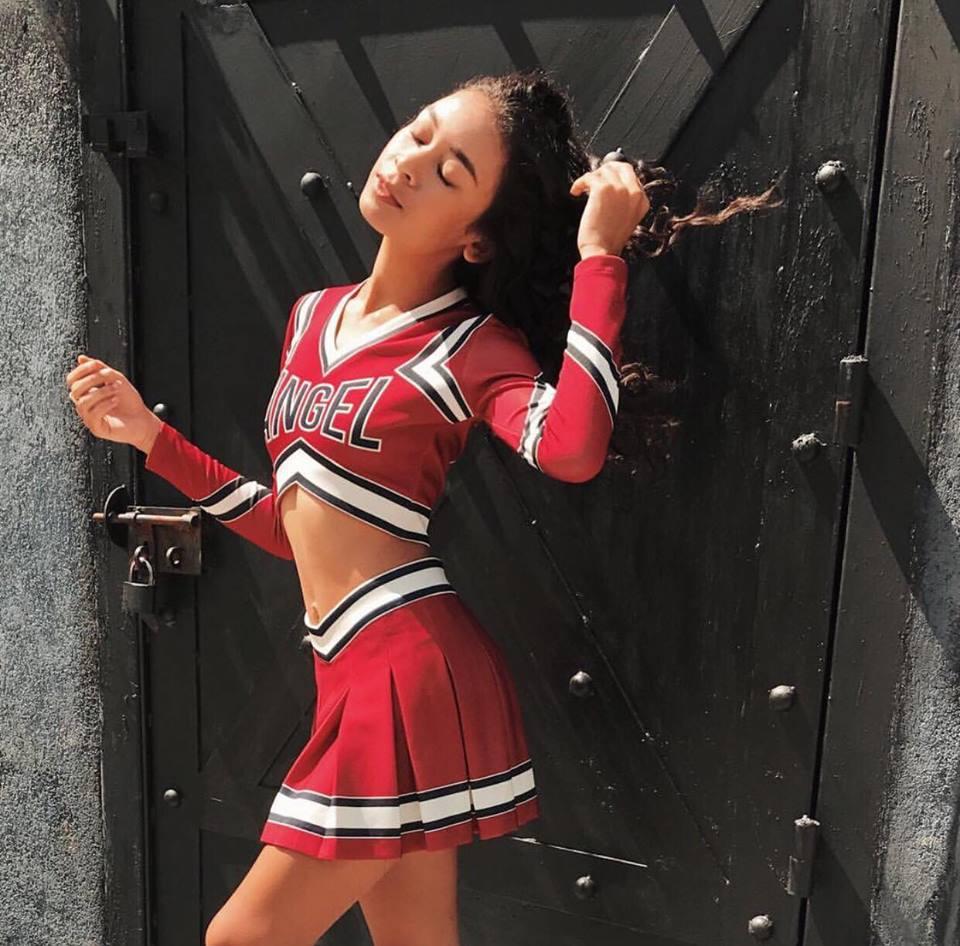 Học cách lên đồ kiểu học đường của nữ chính Cindy V trong Glee phiên bản Việt-5