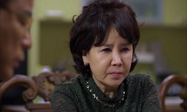 Tưởng thông gia nghèo, nhà trai sững sờ đứng trước căn biệt thự trong ngày đón dâu-1