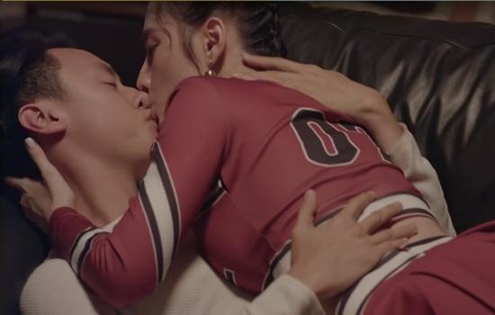 Mới lên sóng 4 tập, Glee bản Việt đã tạo bão nhờ những cảnh quay nhạy cảm này-2