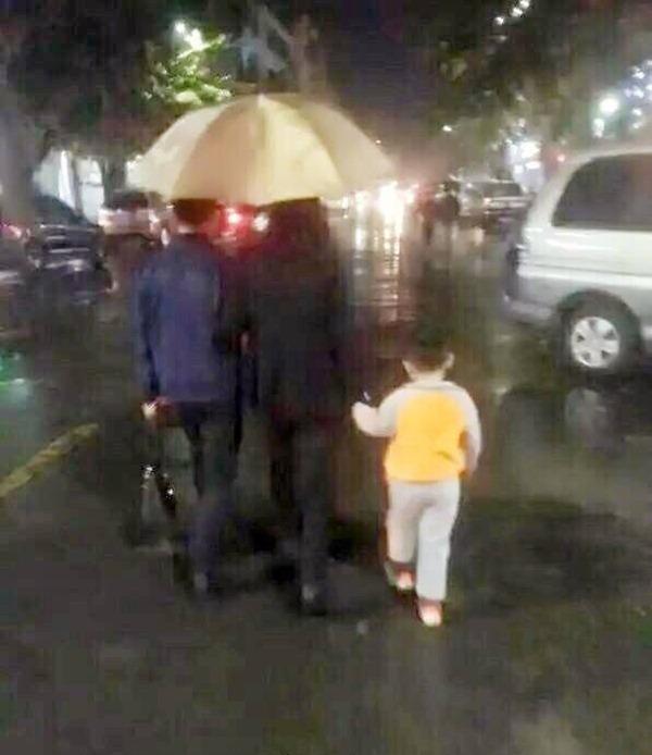 Chết cười với những ông bố bà mẹ có tâm nhất quả đất-9