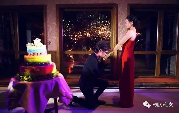 Sao Hoa ngữ cầu hôn: Người tiêu tốn tỷ đồng, kẻ giản đơn ngờ nghệch-9