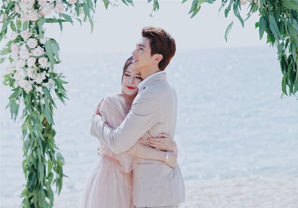 Fan ngỡ ngàng với cái kết không liên quan bản gốc, khi Chi Pu thay thế Lan Ngọc kết hôn với Bình An-4