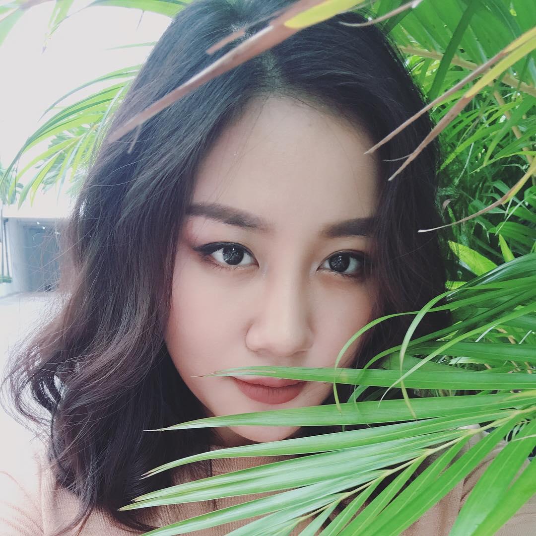 Tin sao Việt 22/9: Linh Chi nhắn nhủ chị em hãy biết hưởng thụ cho bản thân-7