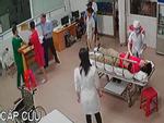 Nữ bác sĩ bị đánh: Xử lý chủ tịch phường cầm ghế
