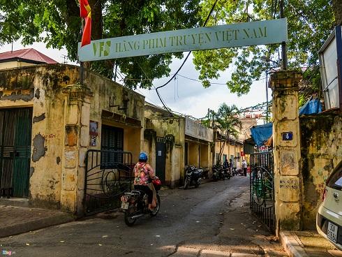 Ai đã khiến Hãng phim truyện Việt Nam như ‘làng Vũ Đại ngày ấy’?