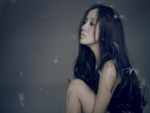 Angelina Jolie và Alicia Vikander: Ai mới là nàng Lara Croft hoàn hảo?-10