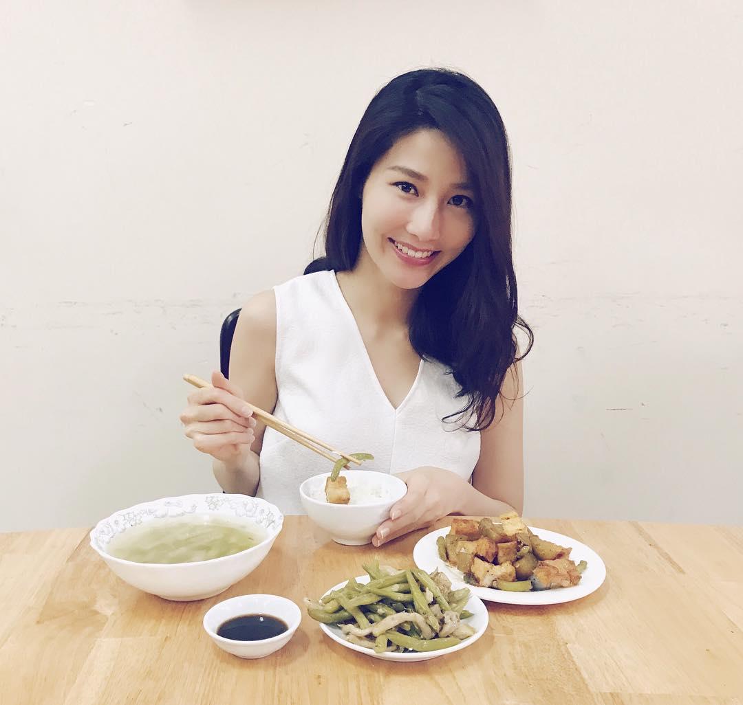 Tin sao Việt 23/9: Tăng Thanh Hà tự nhủ sống chậm lại để biết yêu mình-4