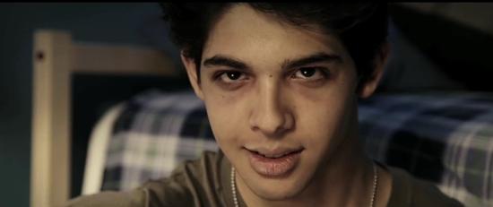 Sởn gai ốc trước 2 con quỷ tàn bạo nhất sẽ cùng xuất hiện trên màn ảnh cuối tháng này-7