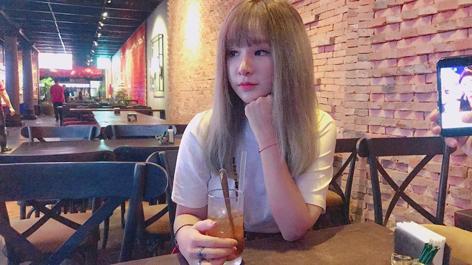 Hot girl - hot boy Việt 24/9: Mẹ SunHt gửi lời yêu thương nhân dịp con gái đón tuổi mới-11