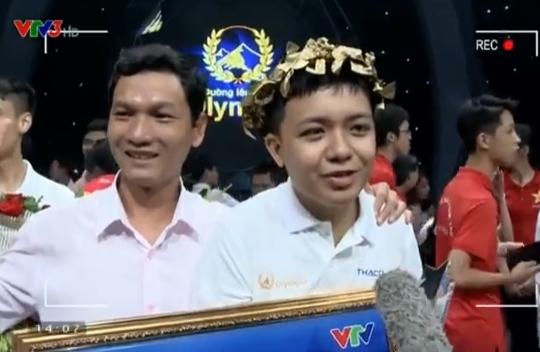 Thí sinh về nhì thi tuần Đường lên đỉnh Olympia xuất sắc giành vòng nguyệt quế thi tháng-2