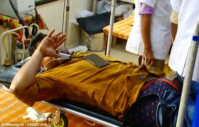 Tức giận vì bị phản bội, người phụ nữ hẹn người yêu tới nhà nghỉ rồi cắt phăng của quý-1