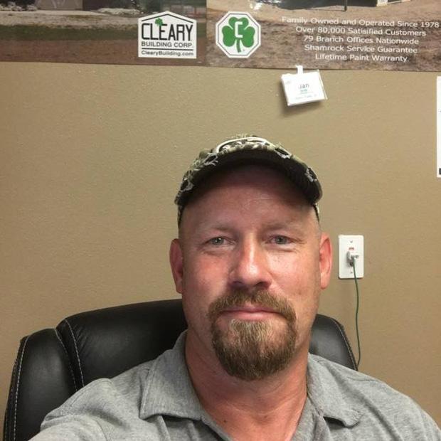 Con trai bị bắt nạt và gọi là đồ xấu xí ở trường, ông bố gửi tâm thư cảm động trên Facebook-1