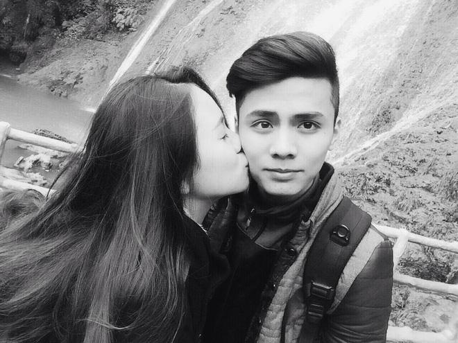 Chủ động cầm cưa nhưng thất bại, cô gái không ngờ bức ảnh chụp chung một năm sau đã thay đổi tất cả-6