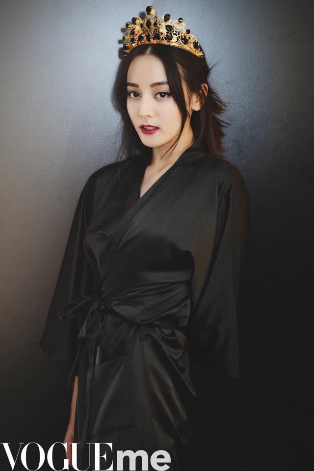 Địch Lệ Nhiệt Ba quá đỗi xinh đẹp và sang chảnh ở Tuần lễ thời trang Milan-1