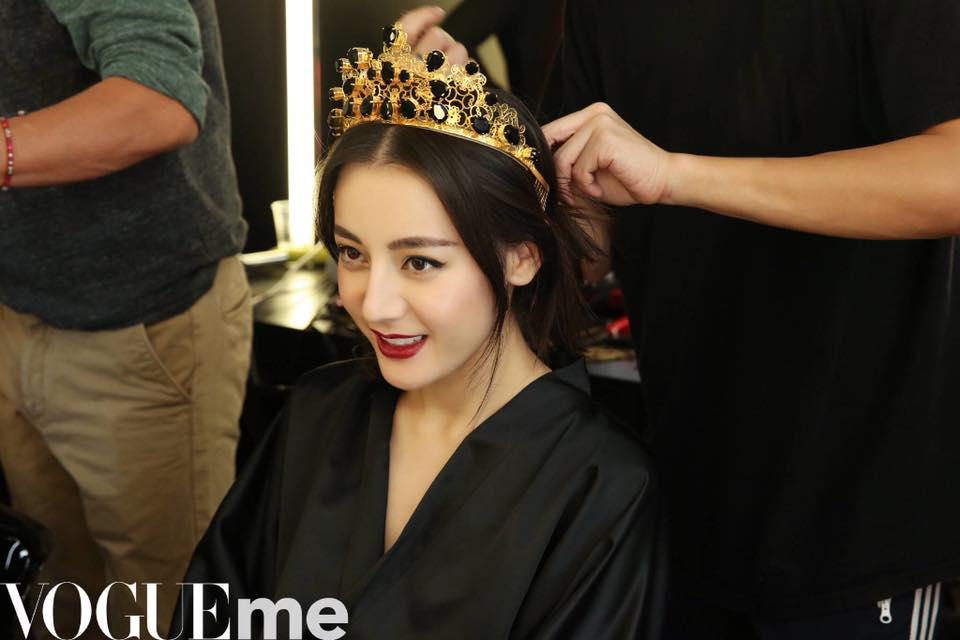 Địch Lệ Nhiệt Ba quá đỗi xinh đẹp và sang chảnh ở Tuần lễ thời trang Milan-2