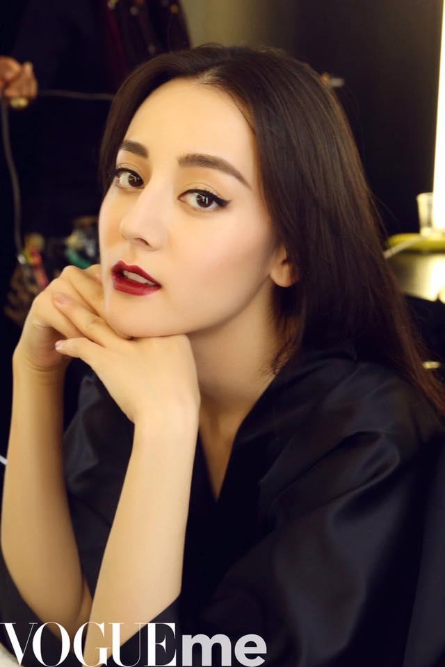 Địch Lệ Nhiệt Ba quá đỗi xinh đẹp và sang chảnh ở Tuần lễ thời trang Milan-5