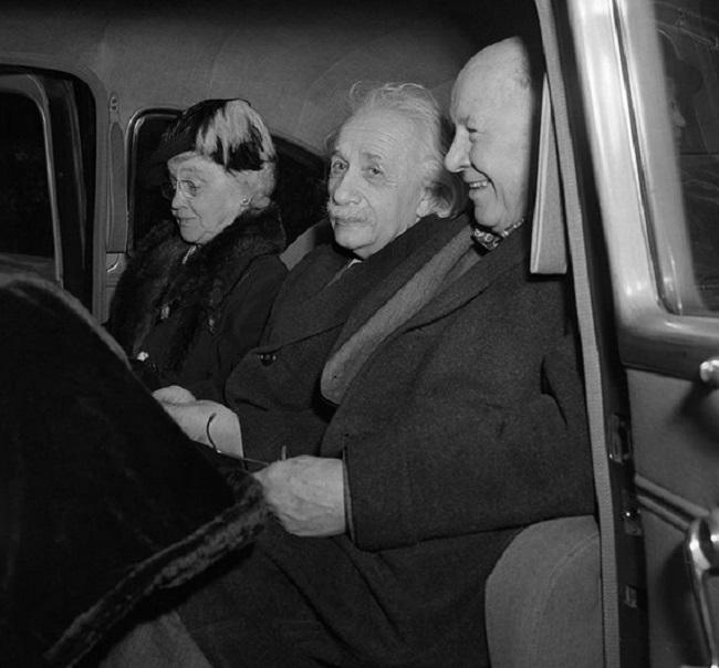 Bật mí thú vị về nguồn gốc của những bức ảnh nổi tiếng trong lịch sử-2