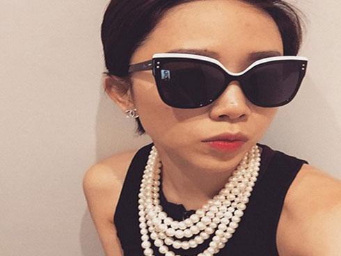 Tóc Tiên mạnh tay mua hàng hiệu, người chê xấu không tưởng, kẻ khen cá tính