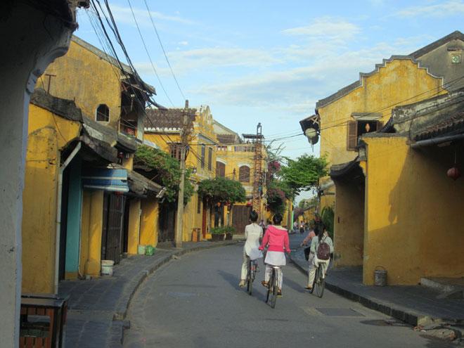 Có một Hội An trong veo, mơ màng và rất đỗi yên bình buổi sớm mai-1