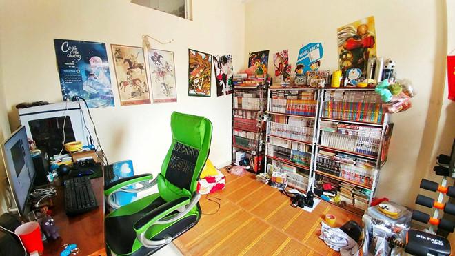 Chàng trai 24 tuổi sở hữu 1.900 cuốn sách và truyện tranh-3