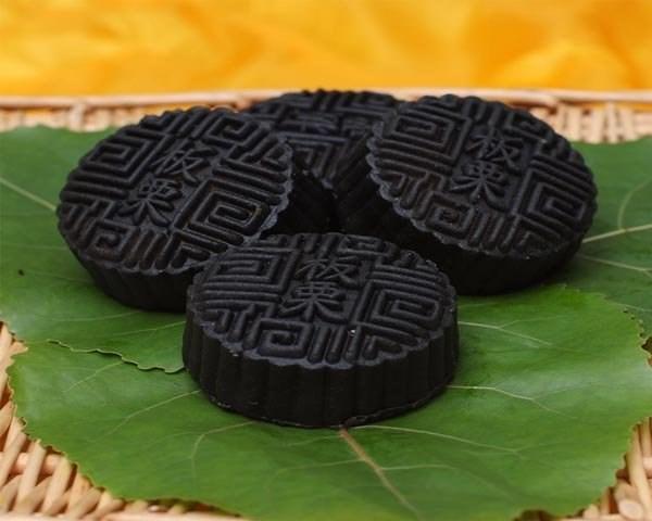 Những chiếc bánh Trung thu kỳ dị nhất hệ mặt trời-5