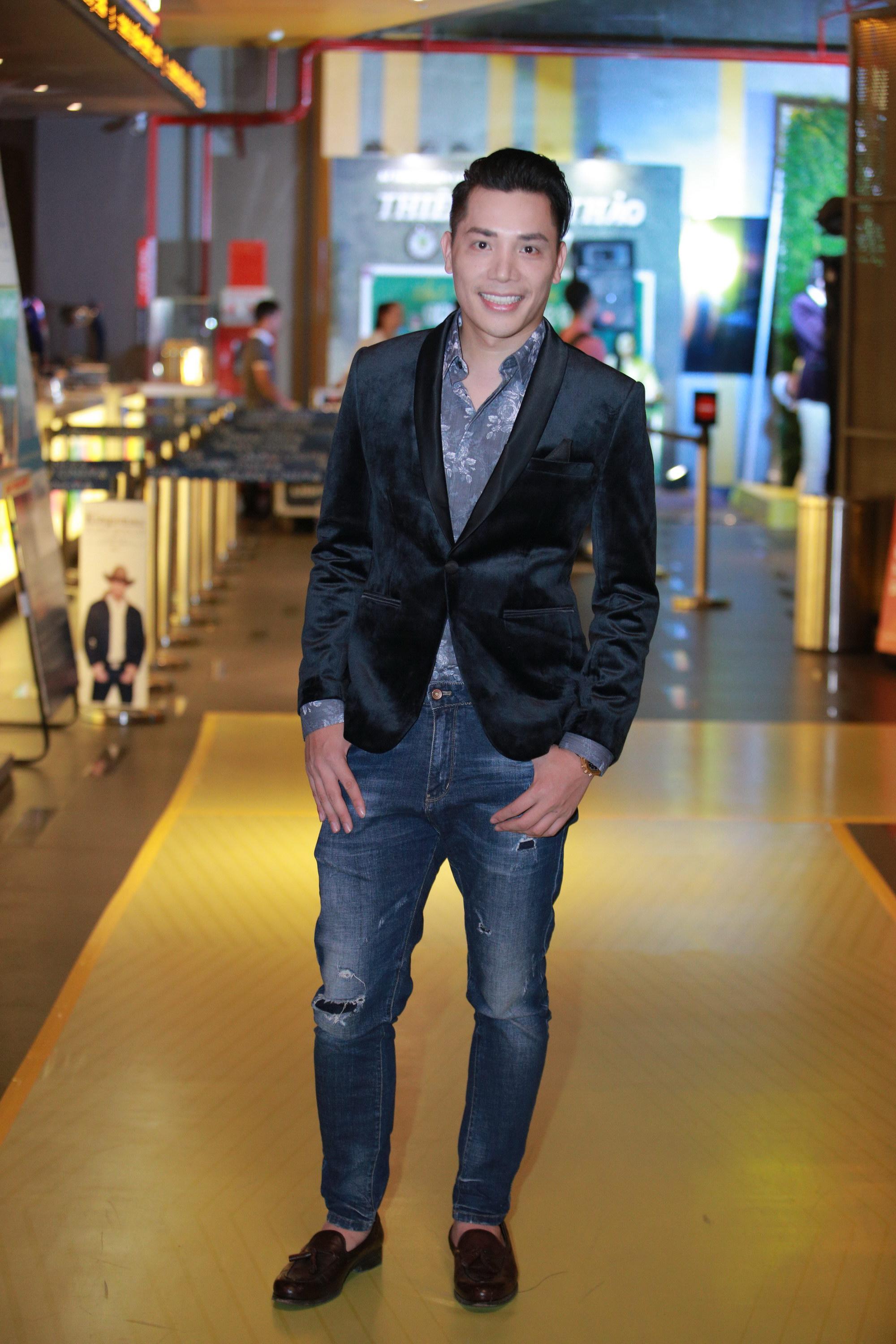 Gái ế Diệu Nhi khoe vòng một gợi cảm tại buổi ra mắt phim Ngày mai Mai cưới-3