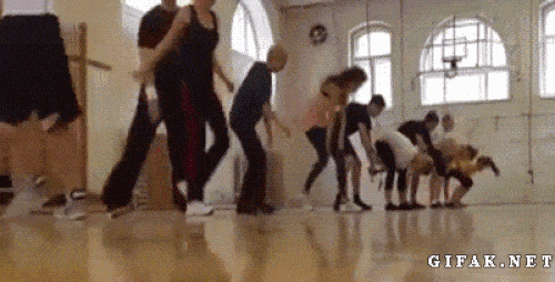 Bạn sẽ muốn ôm mặt khóc khi gặp phải đồng đội chuối không tưởng đến thế-3