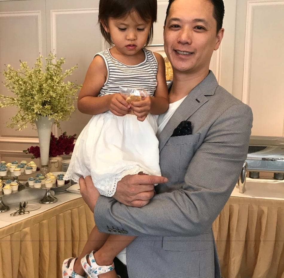 Hồ Hạnh Nhi tiết lộ giới tính con, tổ chức tiệc mừng trước khi lâm bồn-9