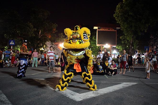 Bạn sẽ hối tiếc nếu bỏ qua những điểm chơi Trung thu chất đừng hỏi này-3