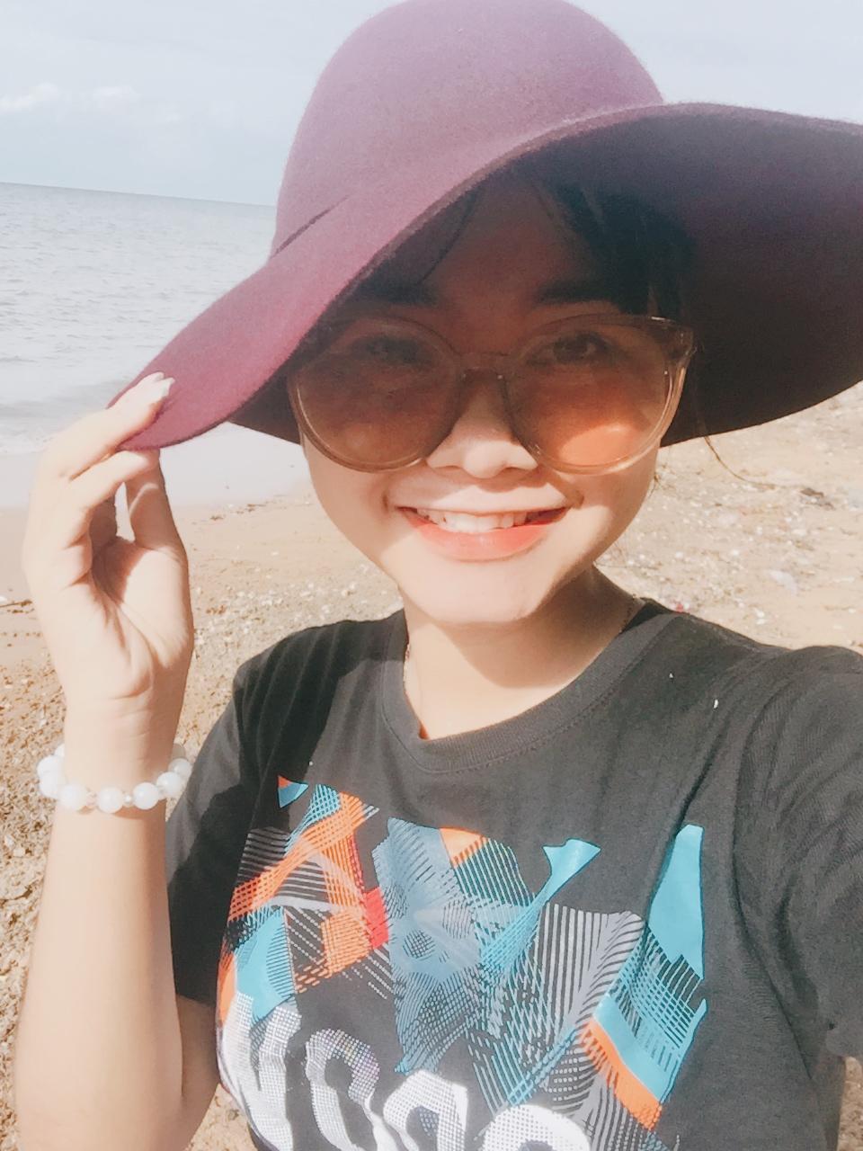 Đằng sau chuyện đời đẫm nước mắt của cô bé mệnh danh tiểu Hương Lan-3