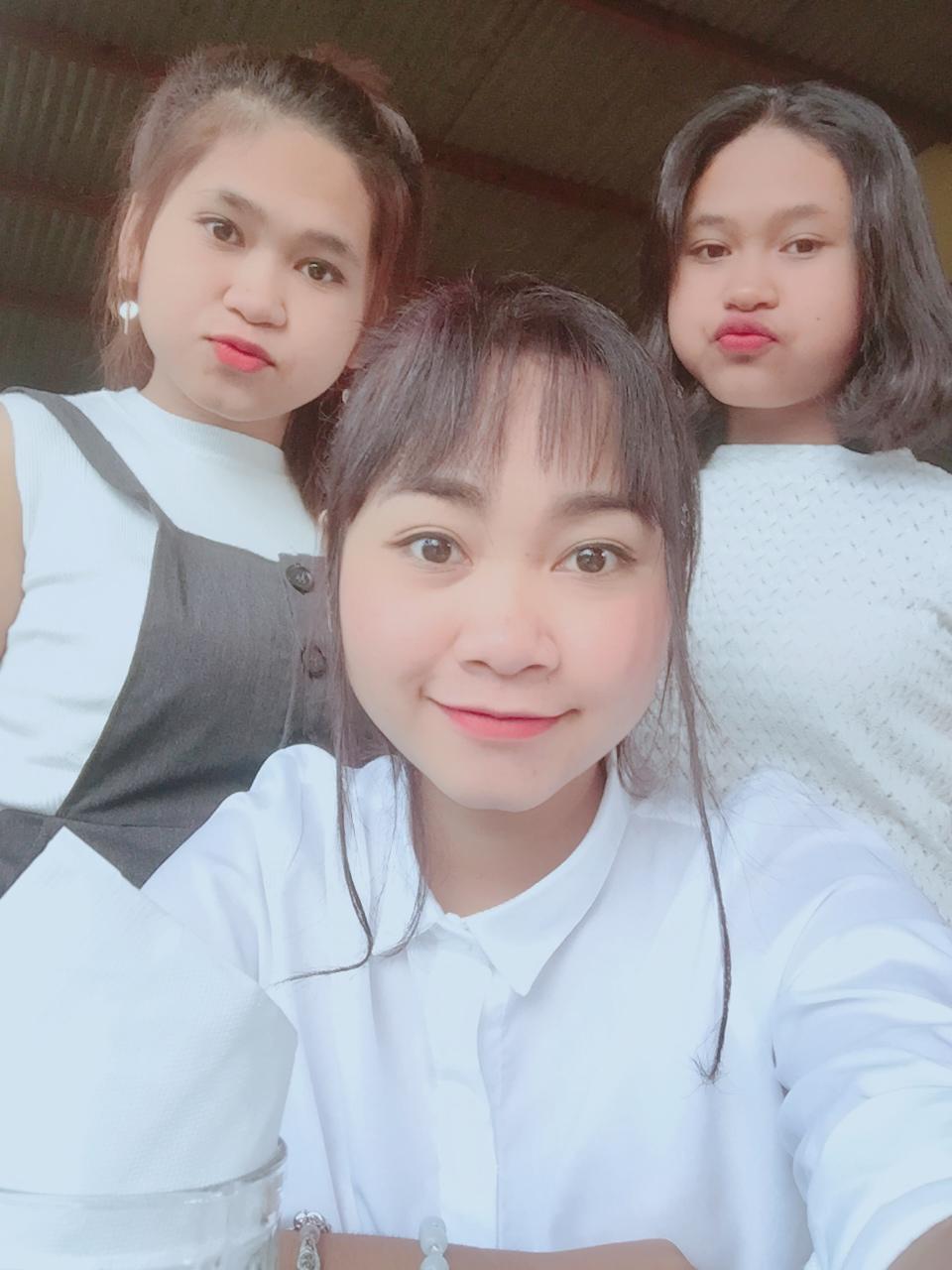 Đằng sau chuyện đời đẫm nước mắt của cô bé mệnh danh tiểu Hương Lan-7