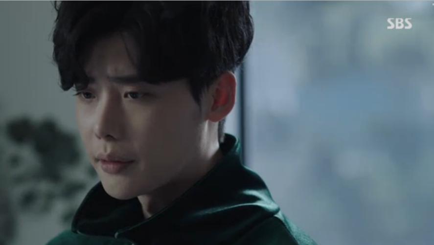 Khi nàng say giấc khởi đầu đầy kịch tính: Lee Jong Suk cứu Suzy thoát chết trong gang tấc-11