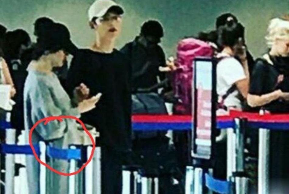 Hình ảnh Song Hye Kyo mặt bầu tròn trĩnh làm dấy lên nghi ngờ cô dâu đã có tin vui-6