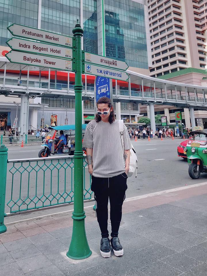 Hot girl - hot boy Việt 28/9: Fashionista Decao tự vấn phong cách ăn mặc như pha trò-4