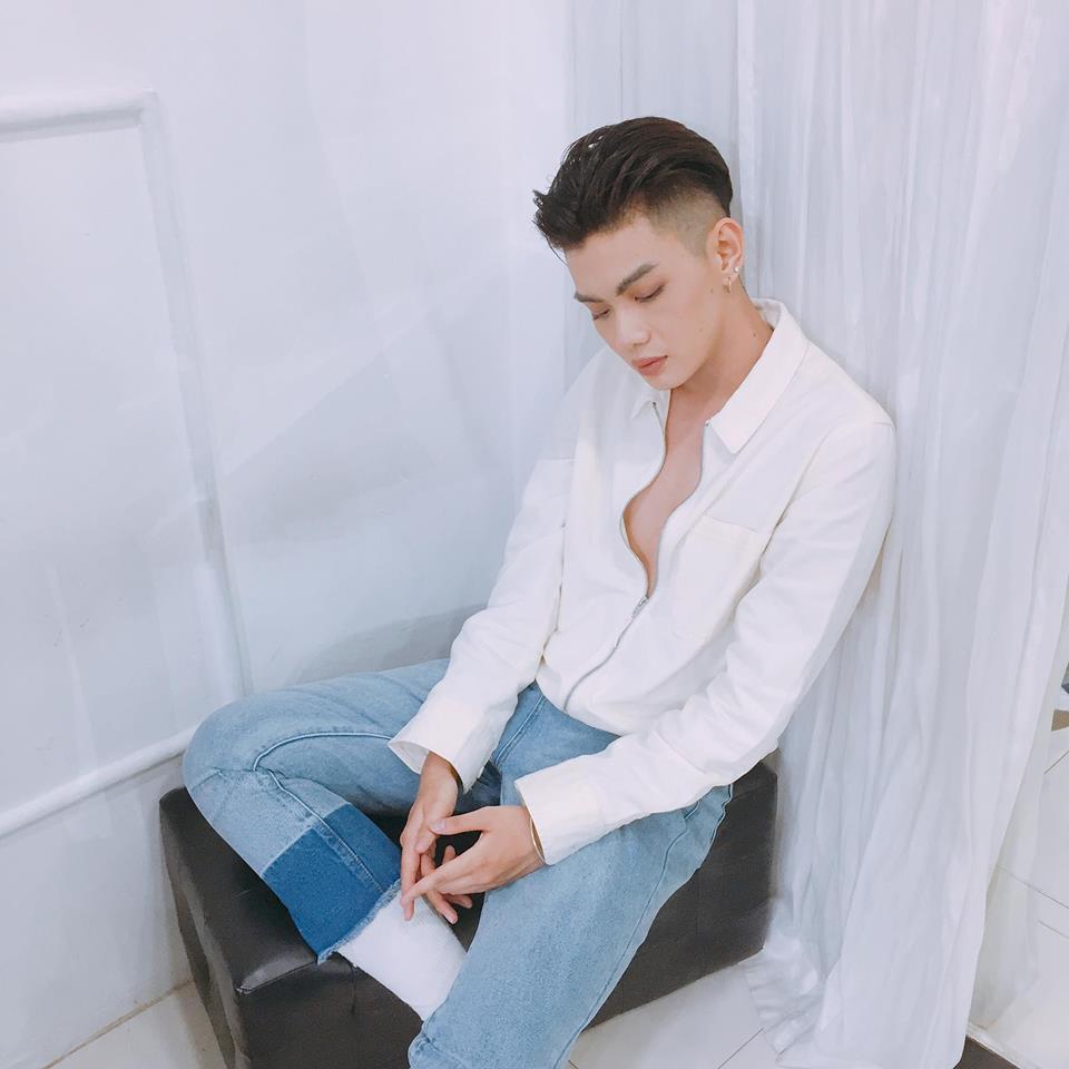 Lộ ảnh Đào Bá Lộc đi du lịch cùng tình cũ - danh hài MC đình đám Việt Nam từ cách đây 3 năm-5