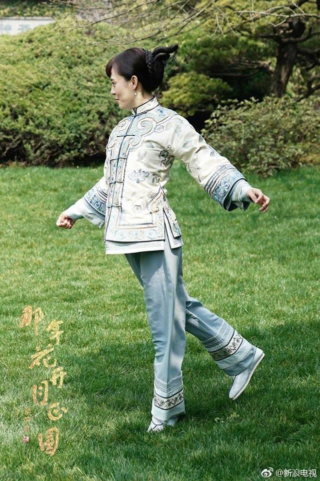 Loạt ảnh thiếu phu nhân Tôn Lệ nhắng nhít trong hậu trường Năm ấy hoa nở trăng vừa tròn-3