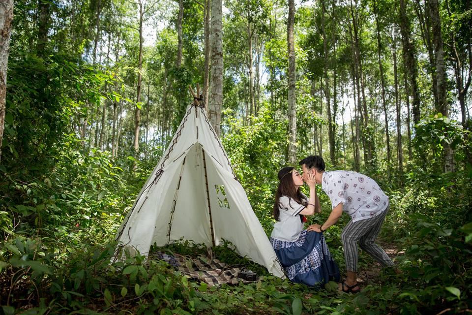 Sốt xình xịch với clip cô dâu cùng hội bạn thân quẩy quên lối trong đám cưới-3