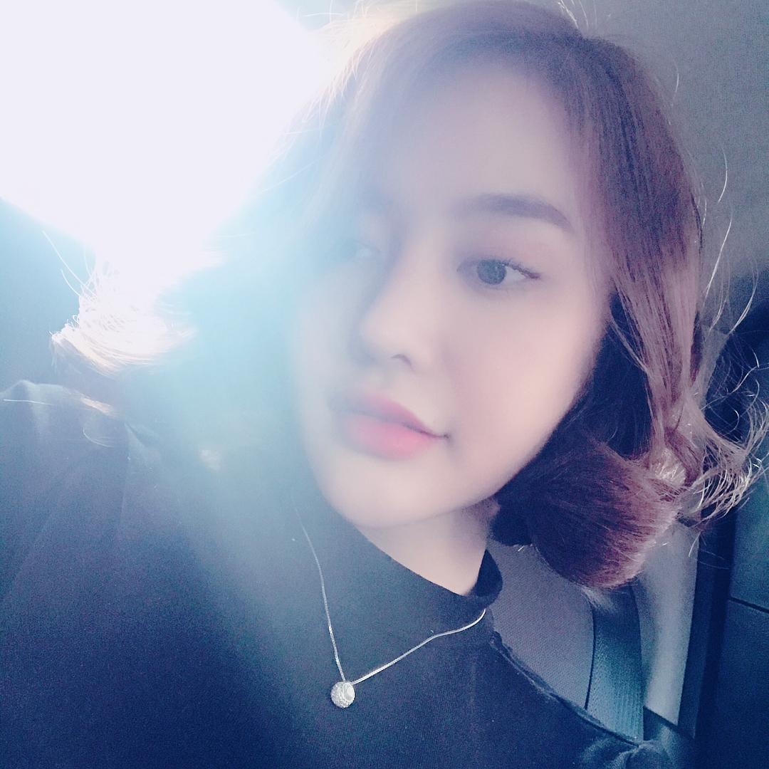 Tin sao Việt 28/9: Ngọc Trinh mạnh tay chi 2 tỷ mua sắm trong ngày sinh nhật-5