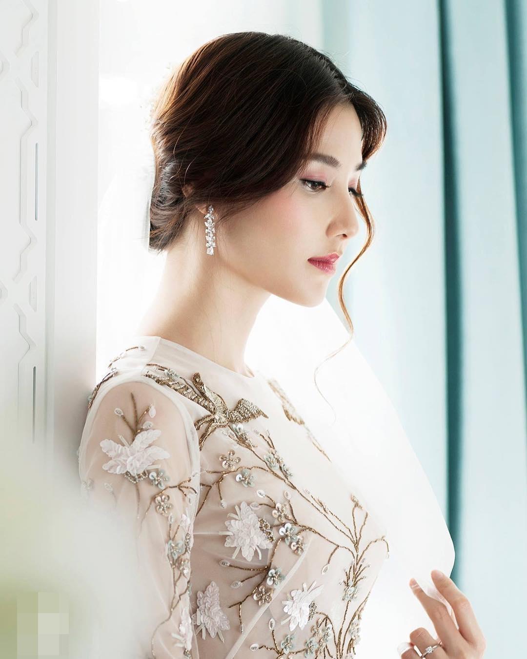 Tin sao Việt 28/9: Ngọc Trinh mạnh tay chi 2 tỷ mua sắm trong ngày sinh nhật-3