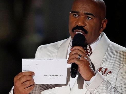 'Thảm họa MC' Steve Harvey tiếp tục cầm trịch Hoa hậu Hoàn vũ Thế giới 2017