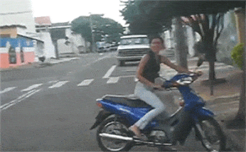 Ảnh động: Tổ lái không dành cho các cô gái-1